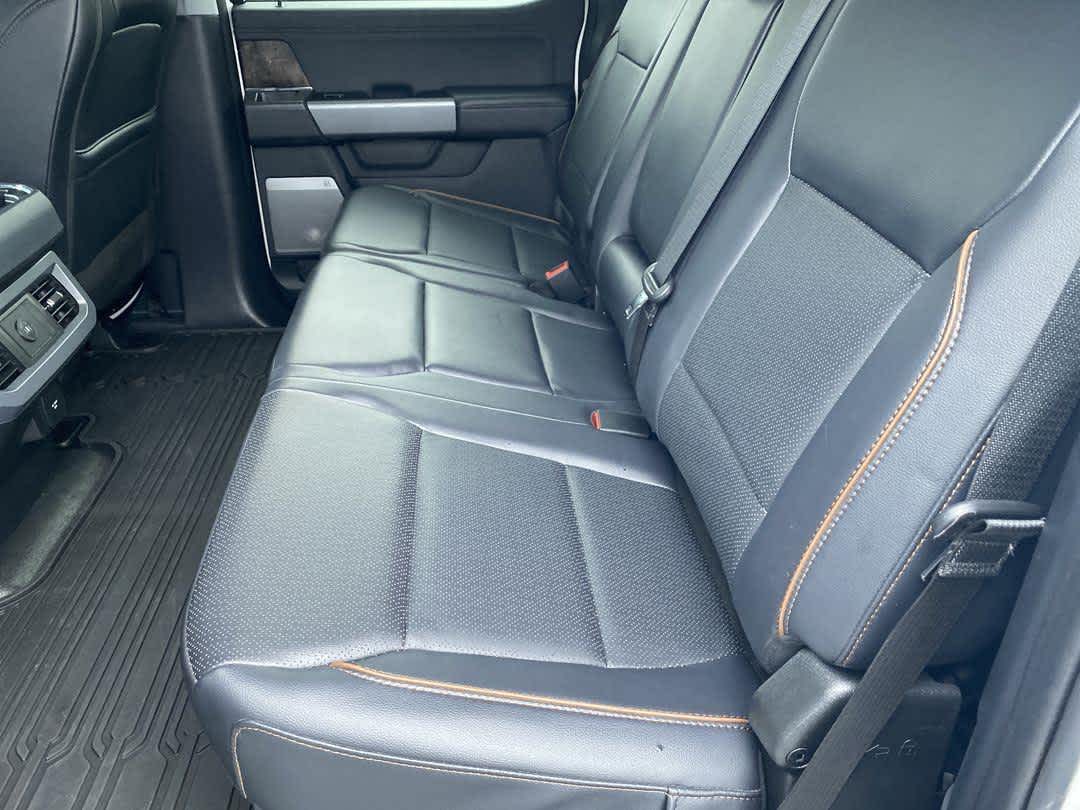 2025 Ford Super Duty F-350 DRW LARIAT