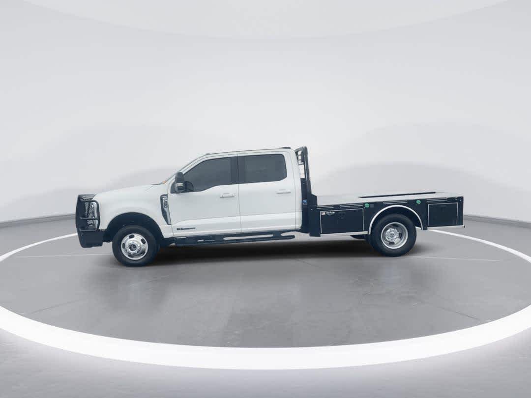 2025 Ford Super Duty F-350 DRW LARIAT