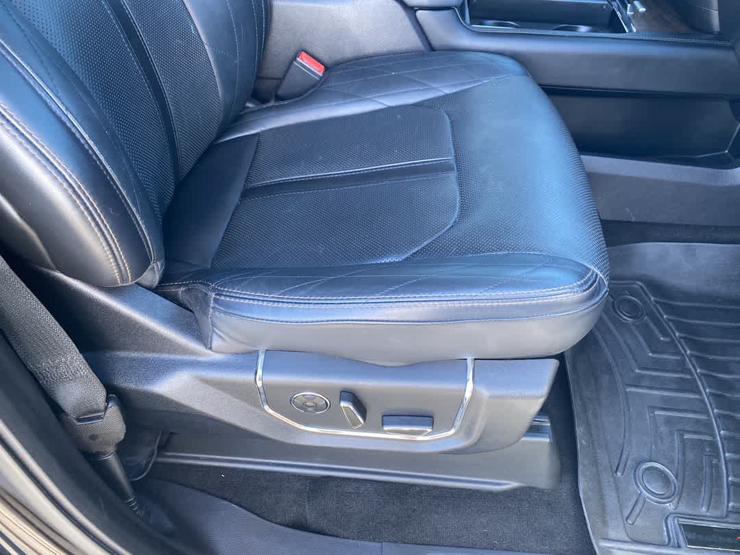 2019 Ford Expedition Platinum