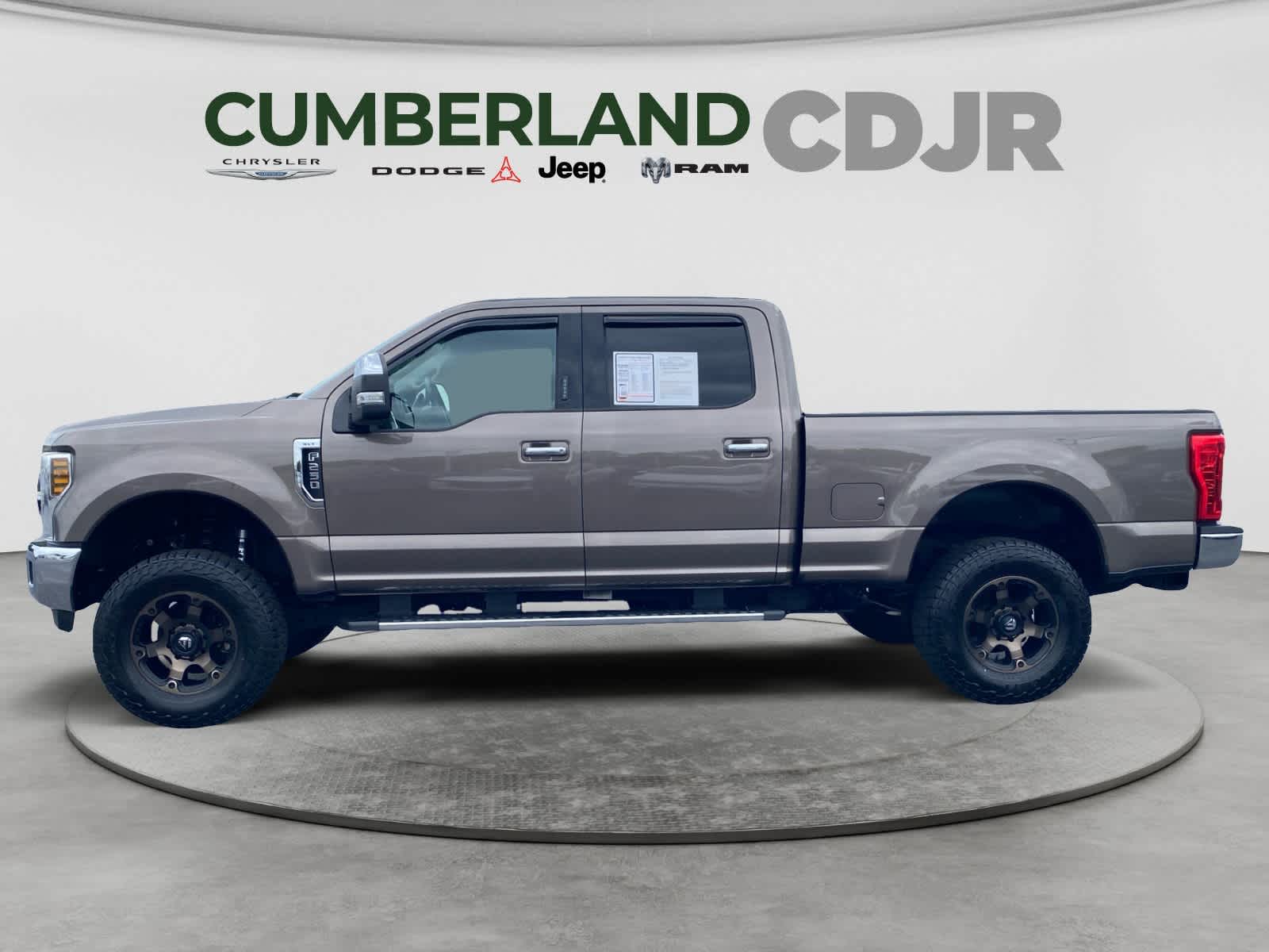 2018 Ford Super Duty F-250 Pickup XLT