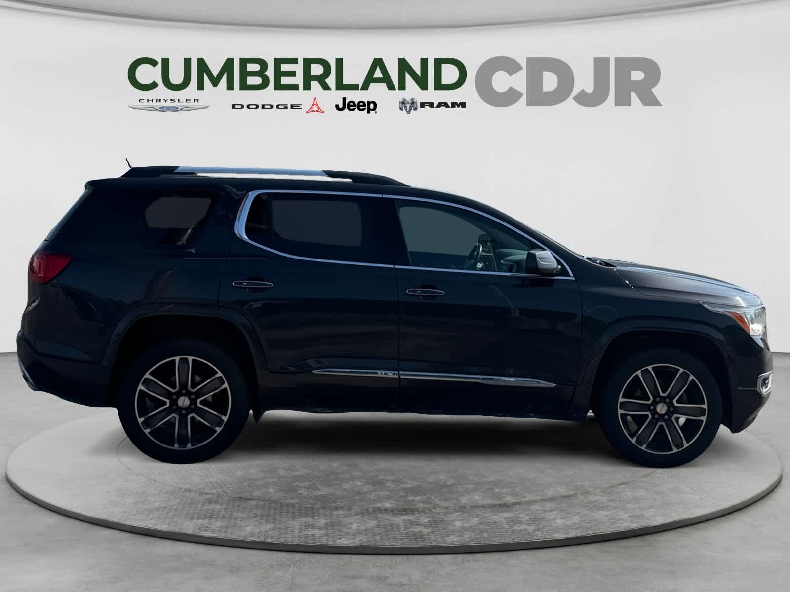 2017 GMC Acadia Denali