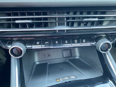 2024 Chevrolet Traverse FWD LT