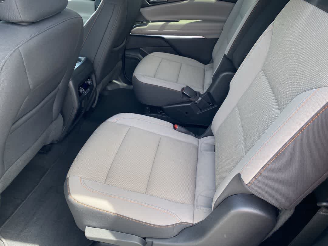 2024 Chevrolet Traverse FWD LT