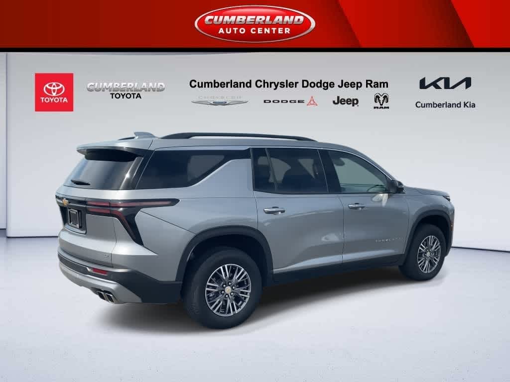 2024 Chevrolet Traverse FWD LT