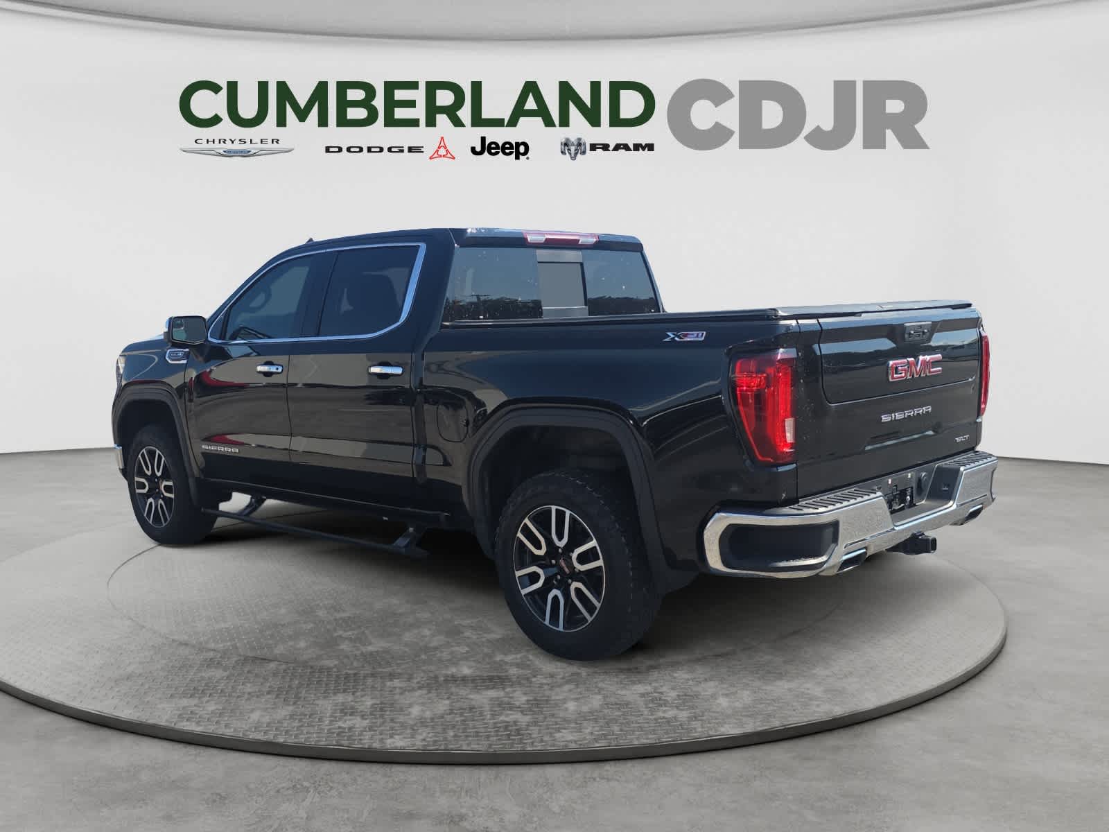 2023 GMC Sierra 1500 SLT