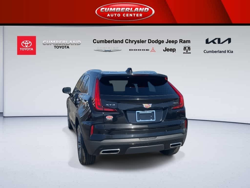 2024 Cadillac XT4 AWD Premium Luxury