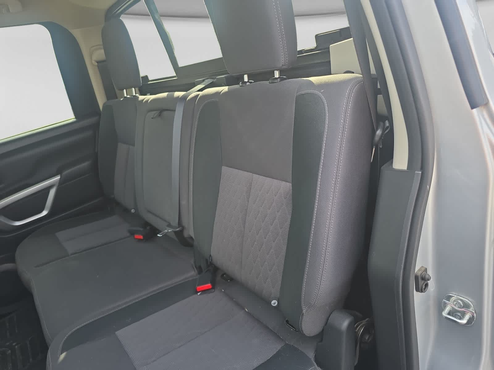 2020 Nissan Titan SV
