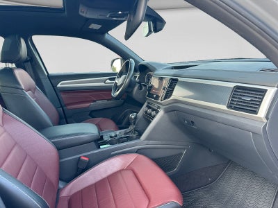 2022 Volkswagen Atlas Cross Sport 3.6L V6 SEL Premium R-Line