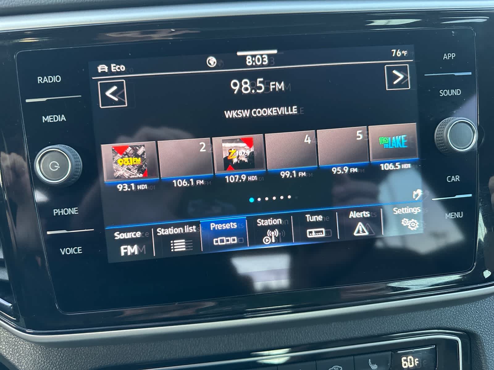 2023 Volkswagen Atlas Cross Sport 2.0T SE w/Technology