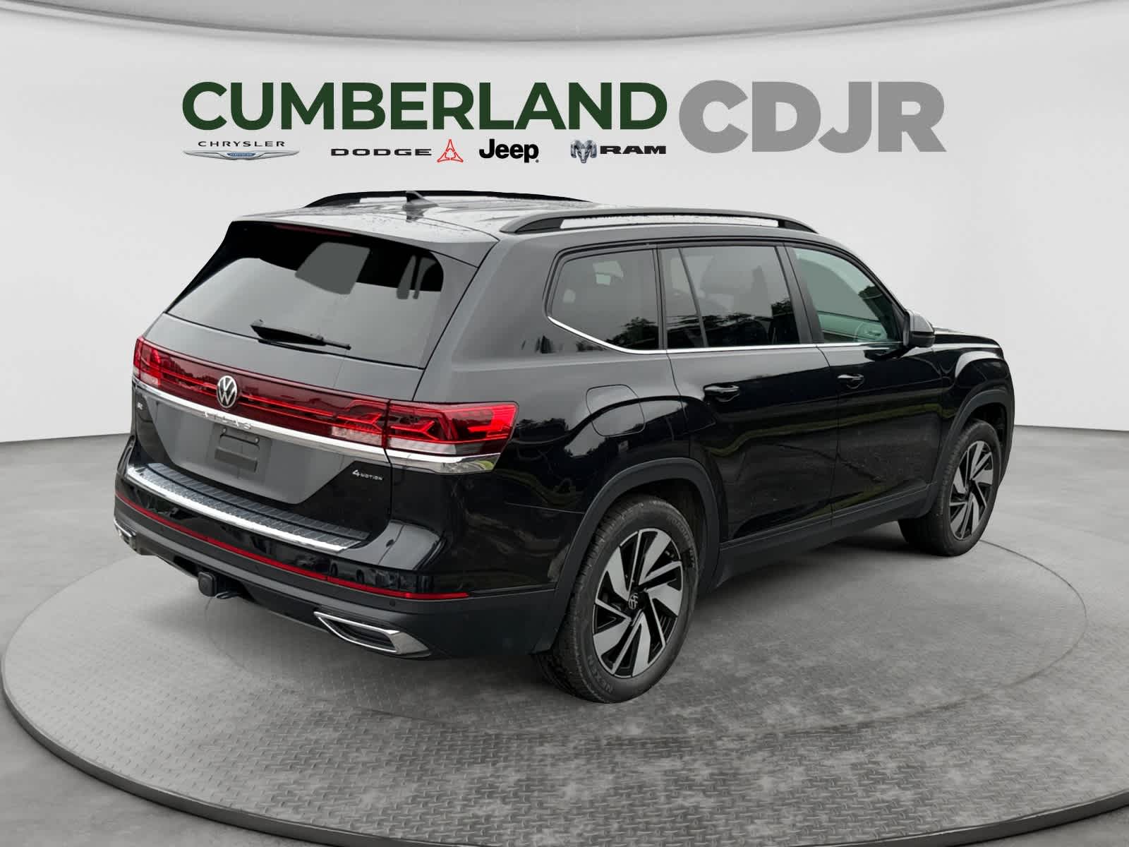 2024 Volkswagen Atlas 2.0T SE w/Technology
