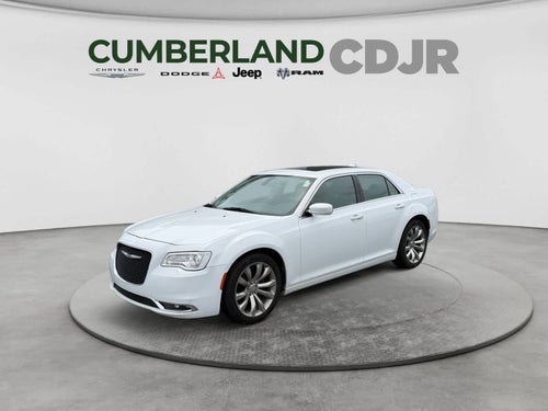 2019 Chrysler 300 Touring L