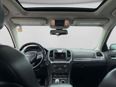 2019 Chrysler 300 Touring L