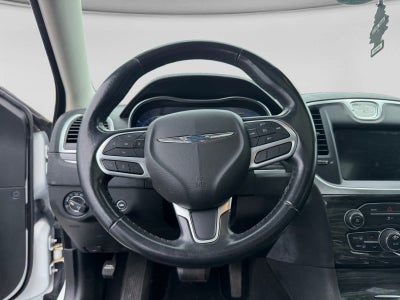 2019 Chrysler 300 Touring L