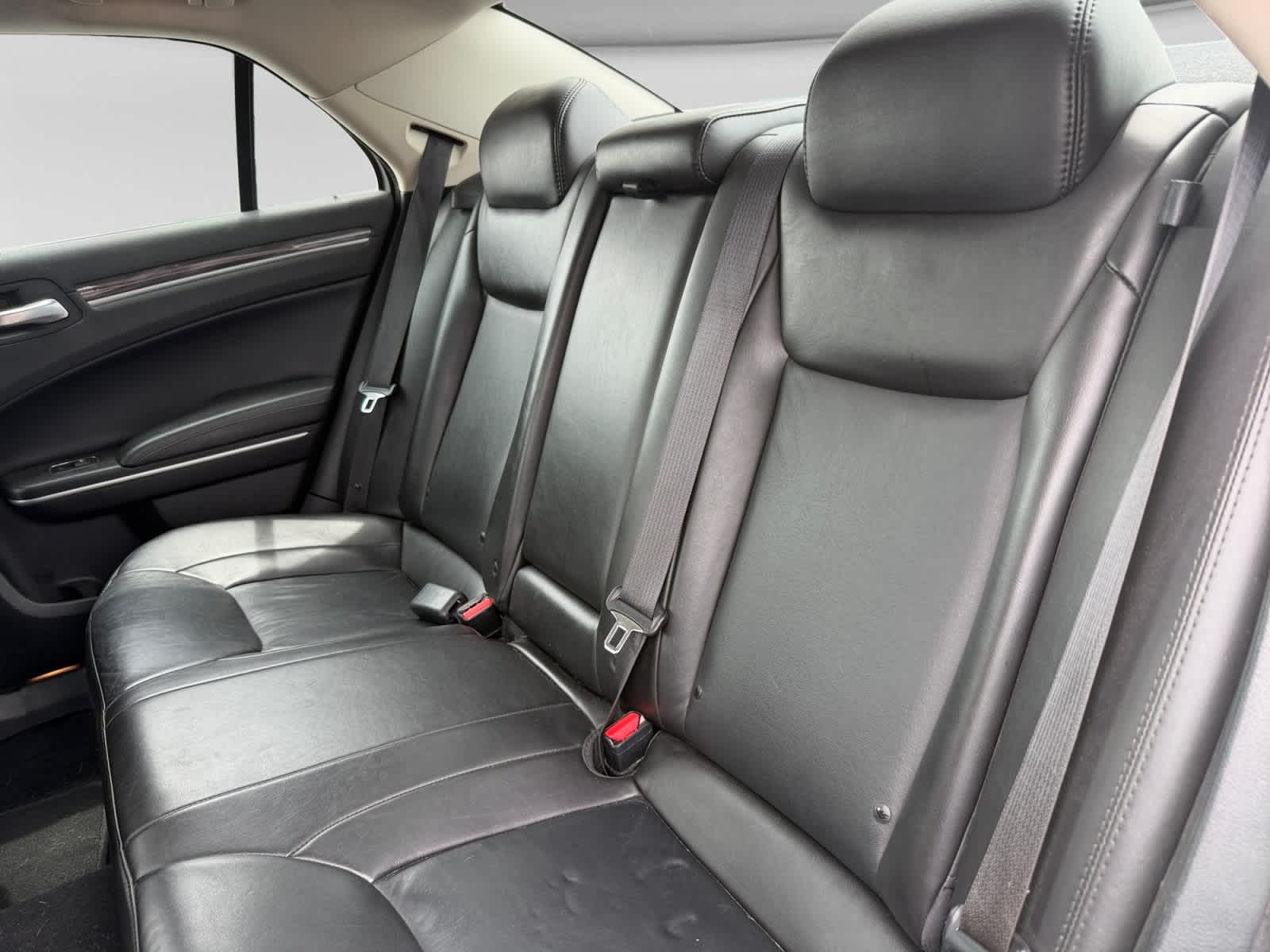 2019 Chrysler 300 Touring L