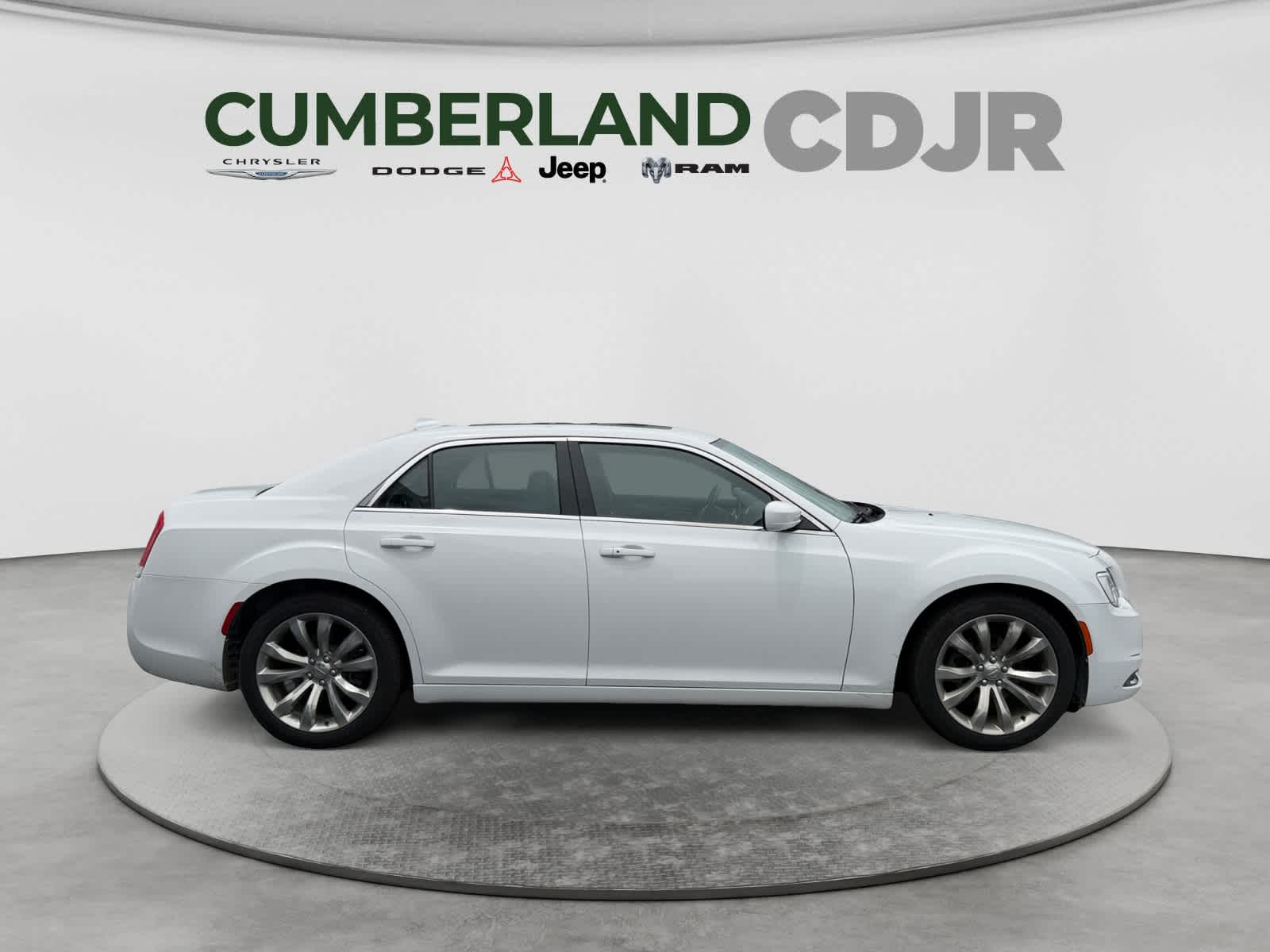 2019 Chrysler 300 Touring L