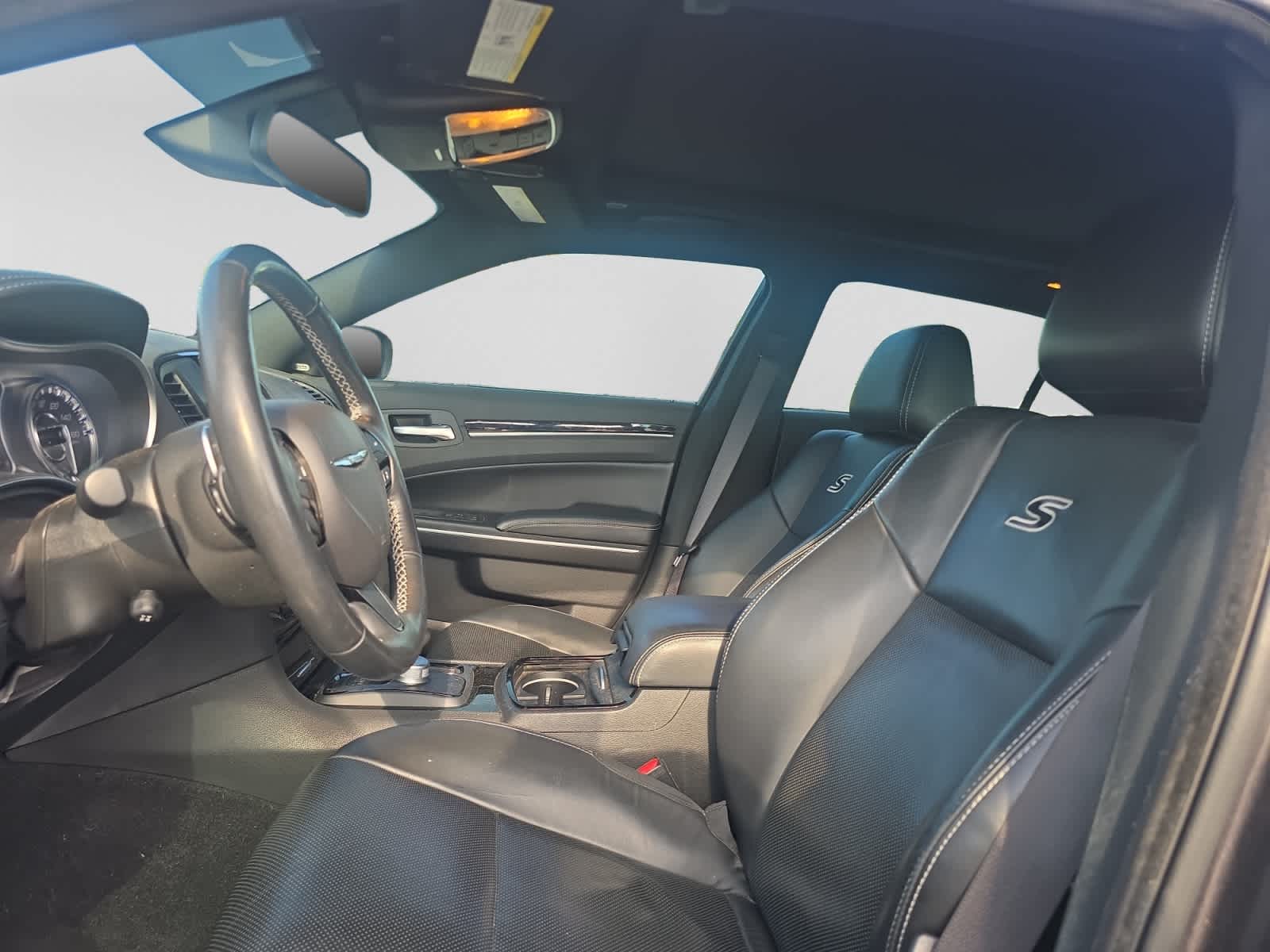 2022 Chrysler 300 300S