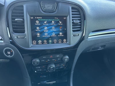 2022 Chrysler 300 300S