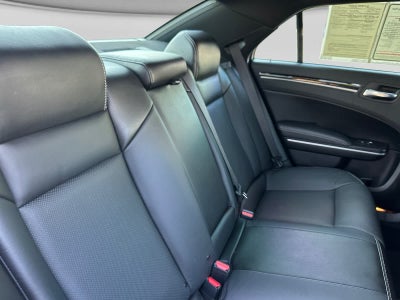 2022 Chrysler 300 300S