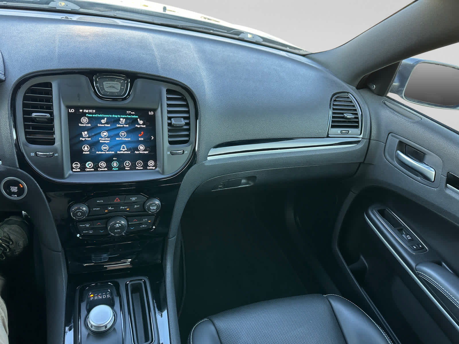 2022 Chrysler 300 300S
