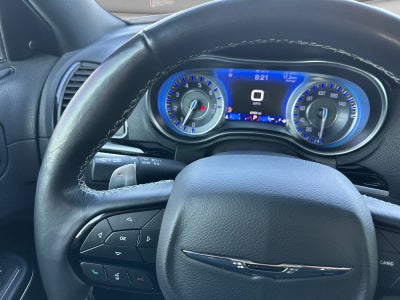 2022 Chrysler 300 300S