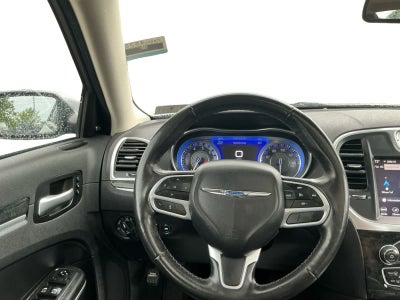2021 Chrysler 300 Touring L