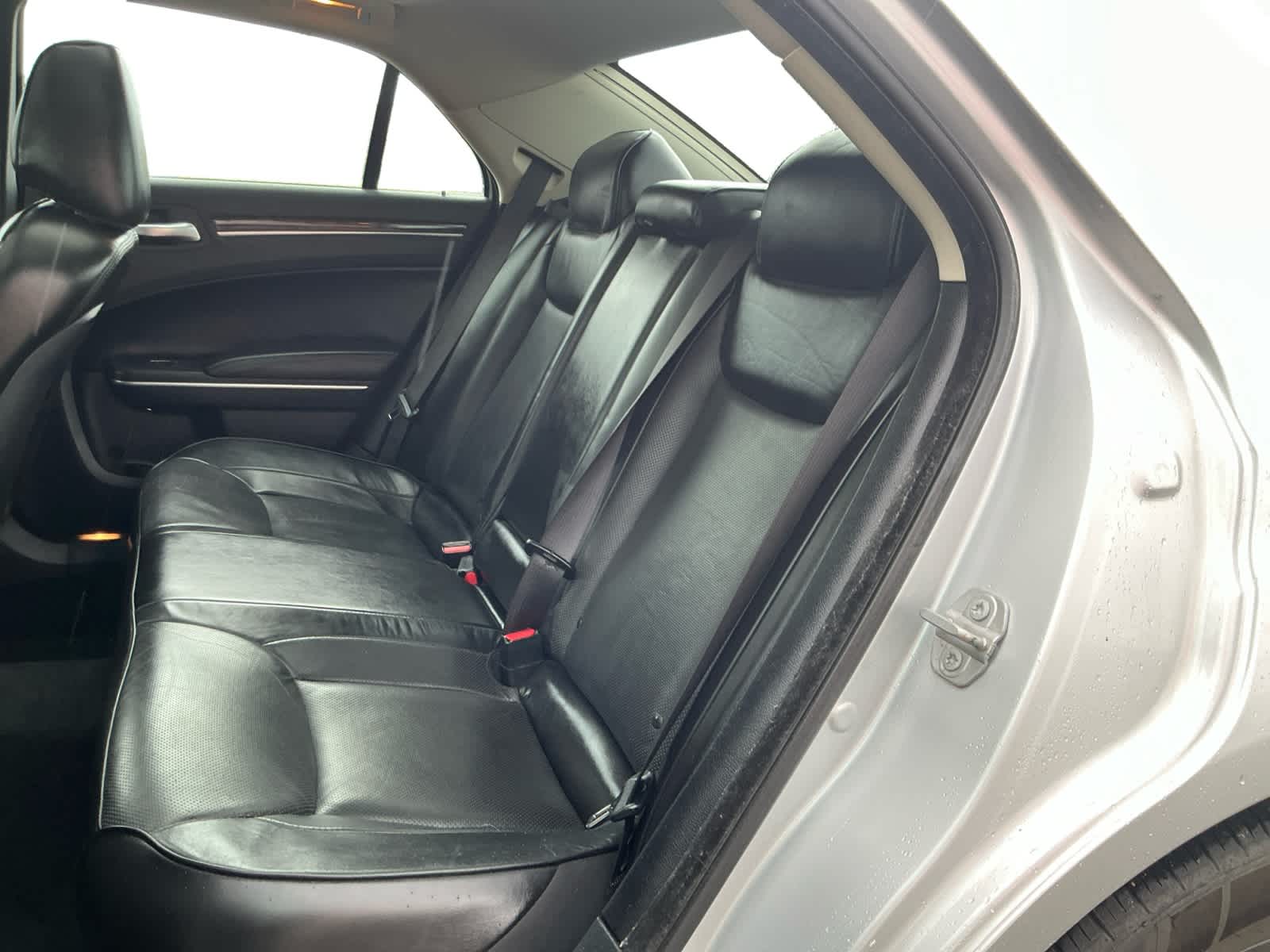 2021 Chrysler 300 Touring L