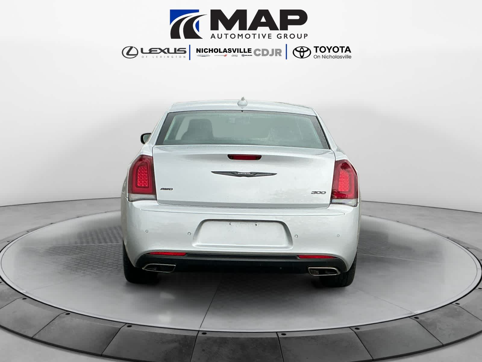 2021 Chrysler 300 Touring L