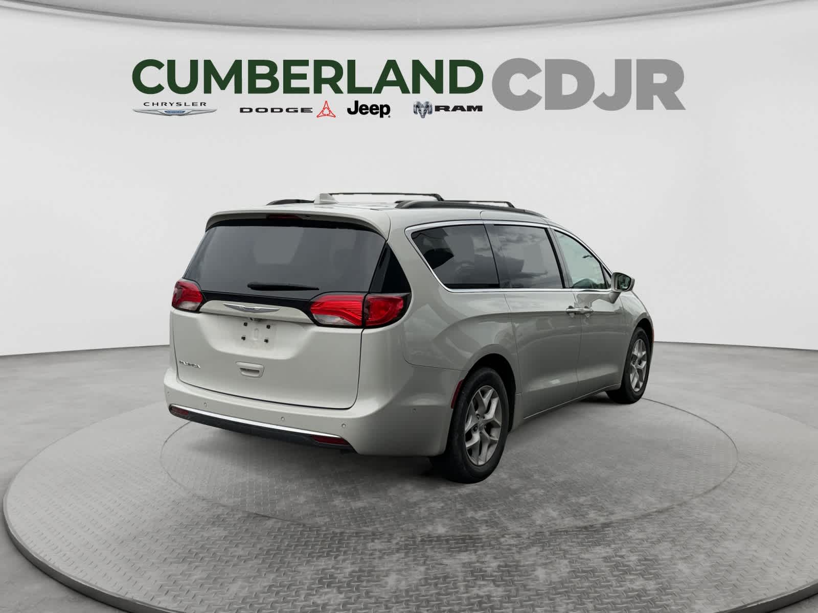 2020 Chrysler Pacifica Touring