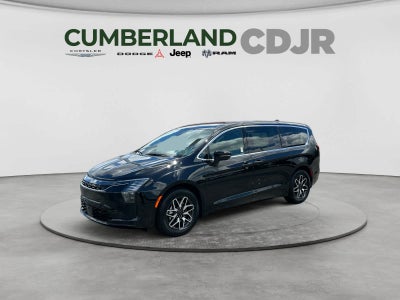 2027 Chrysler Pacifica Limited