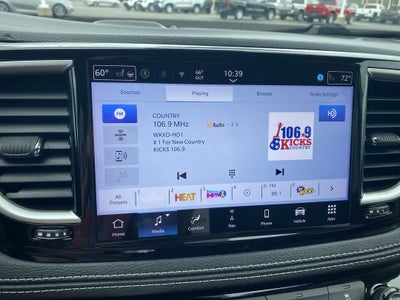 2024 Chrysler Pacifica Hybrid Select