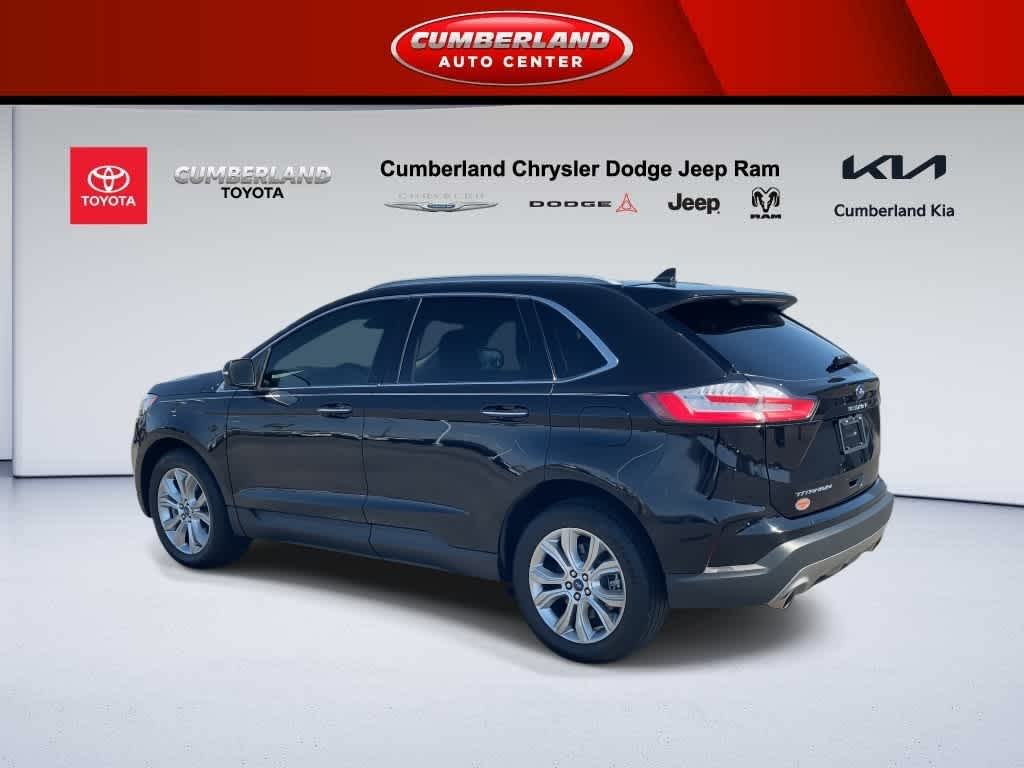2022 Ford Edge Titanium