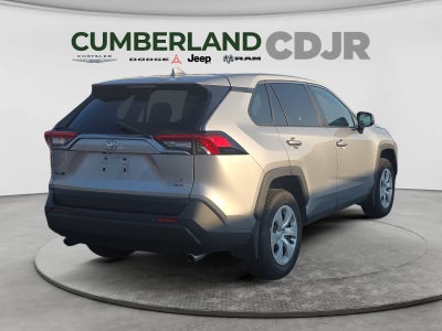 2023 Toyota RAV4 LE