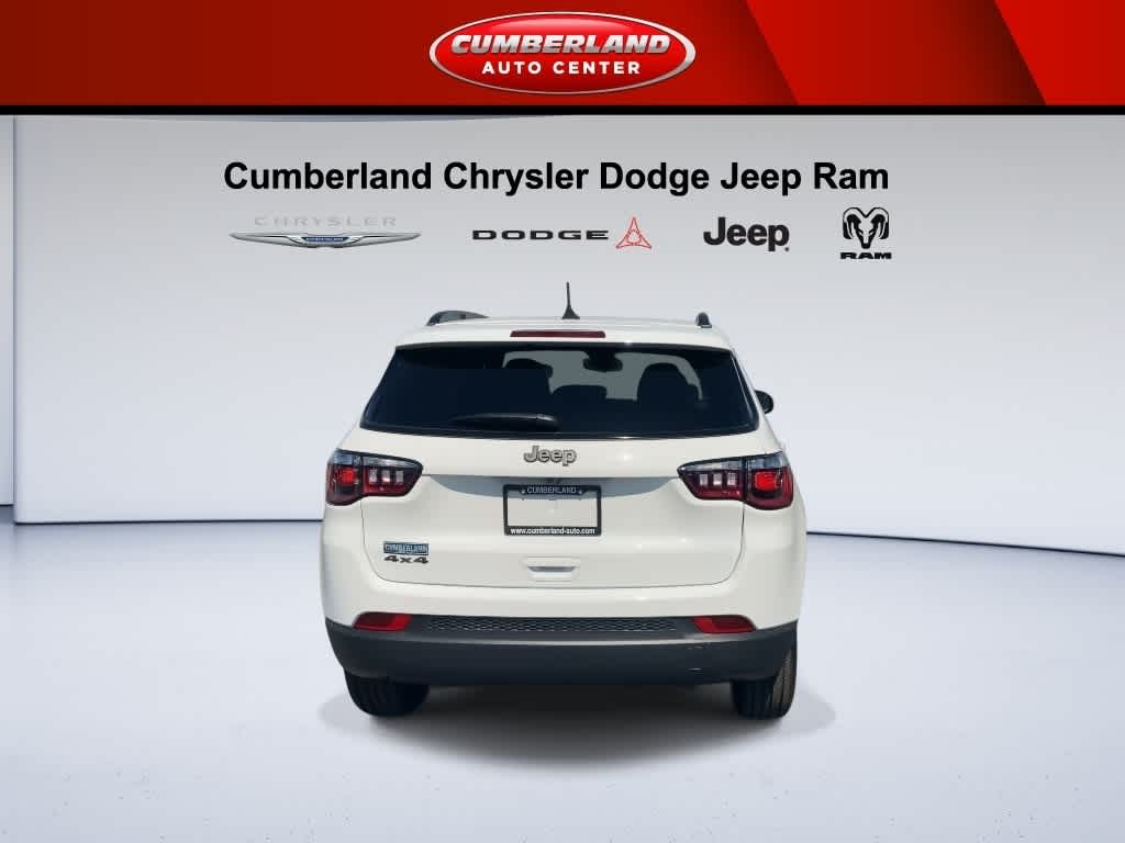 2026 Jeep Compass Latitude Altitude