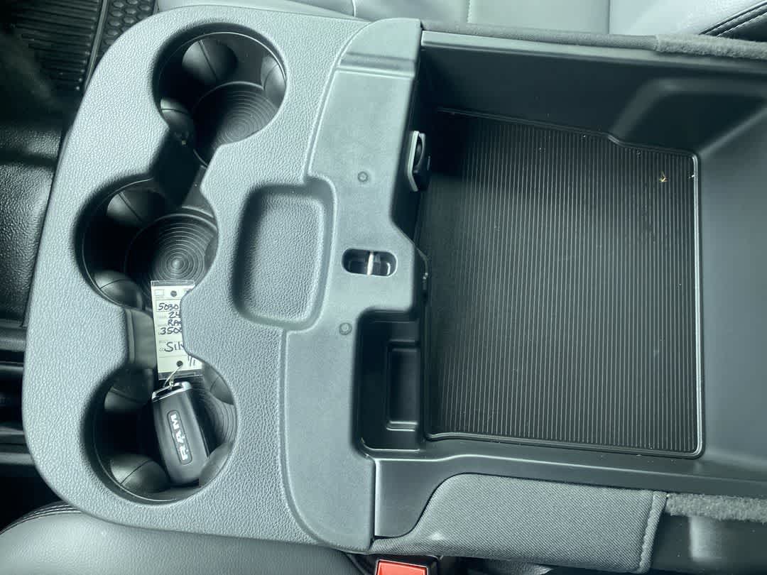 2024 RAM 3500 Tradesman