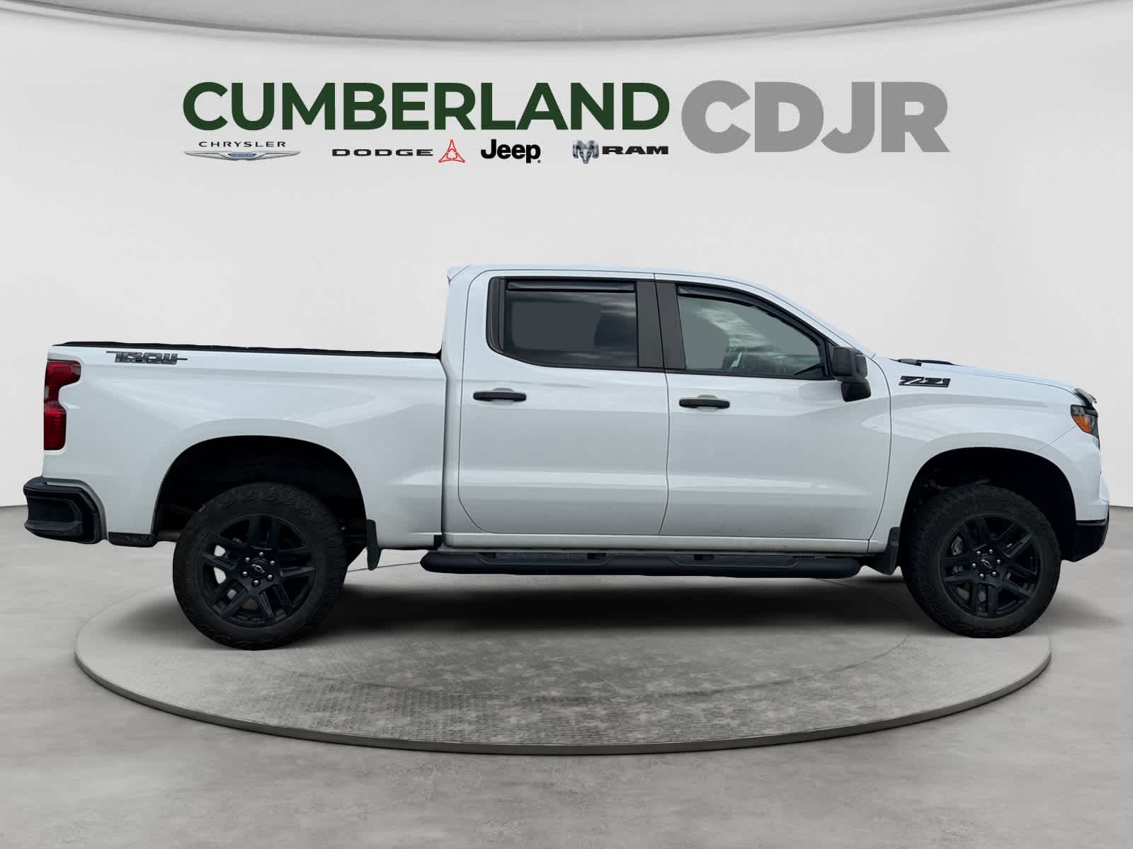 2024 Chevrolet Silverado 1500 Custom Trail Boss