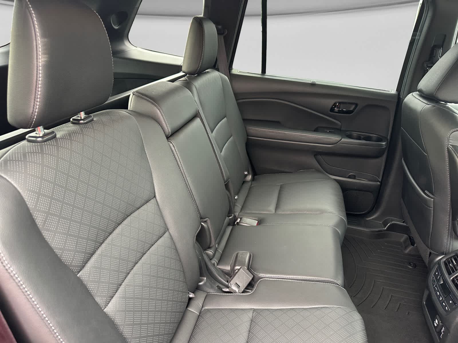 2022 Honda Passport Elite