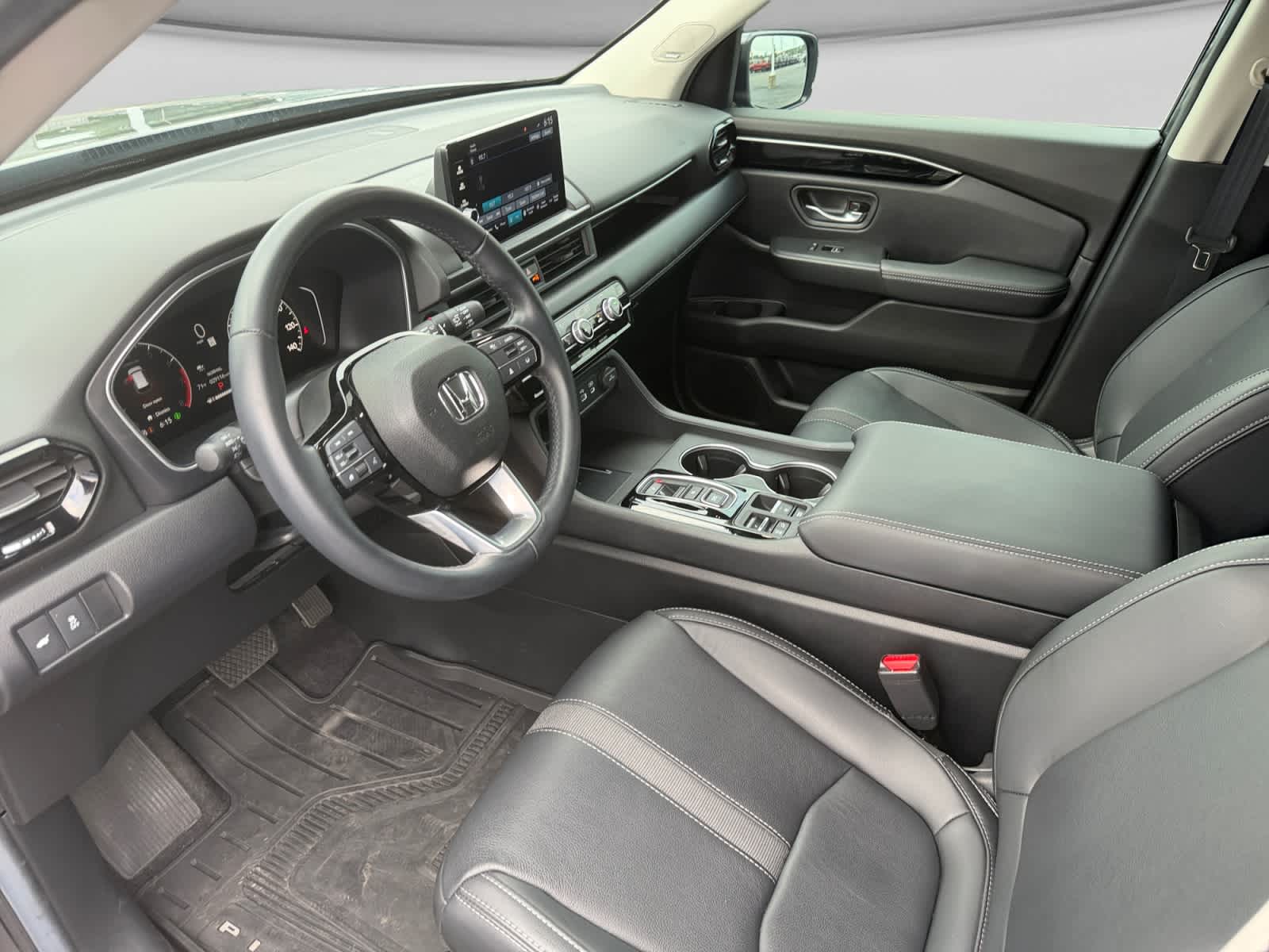 2025 Honda Pilot Touring