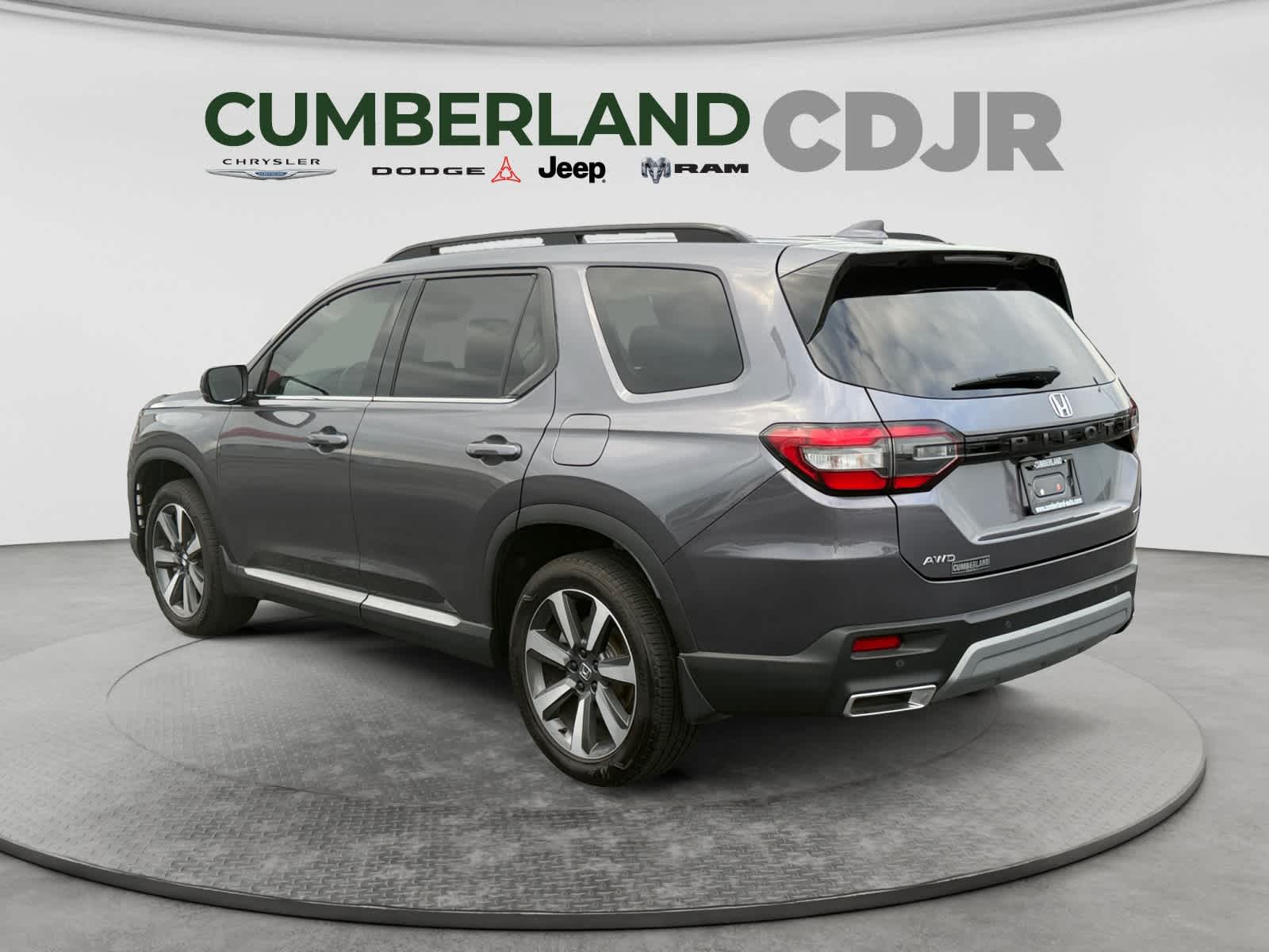 2025 Honda Pilot Touring