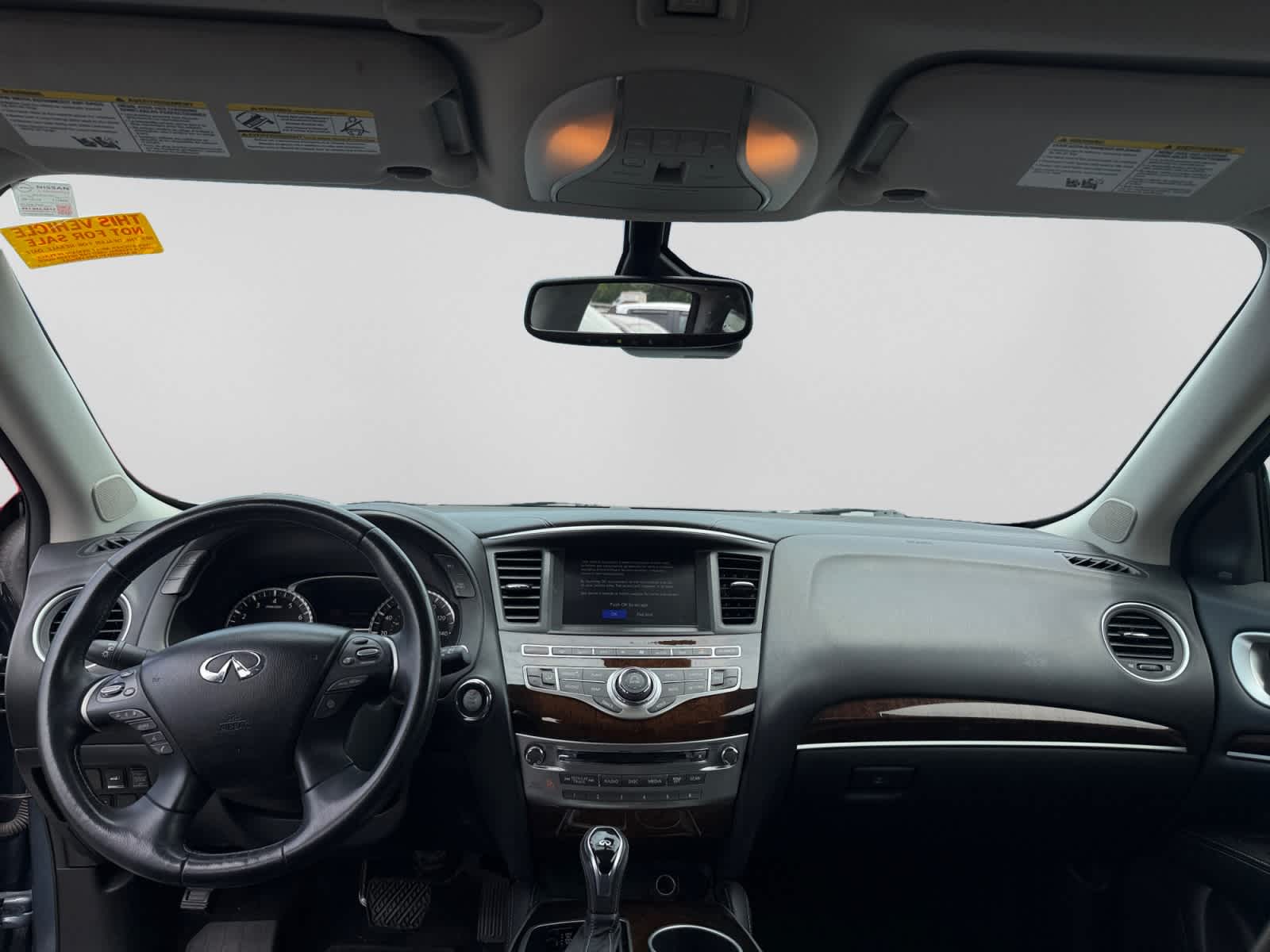 2017 INFINITI QX60 Base