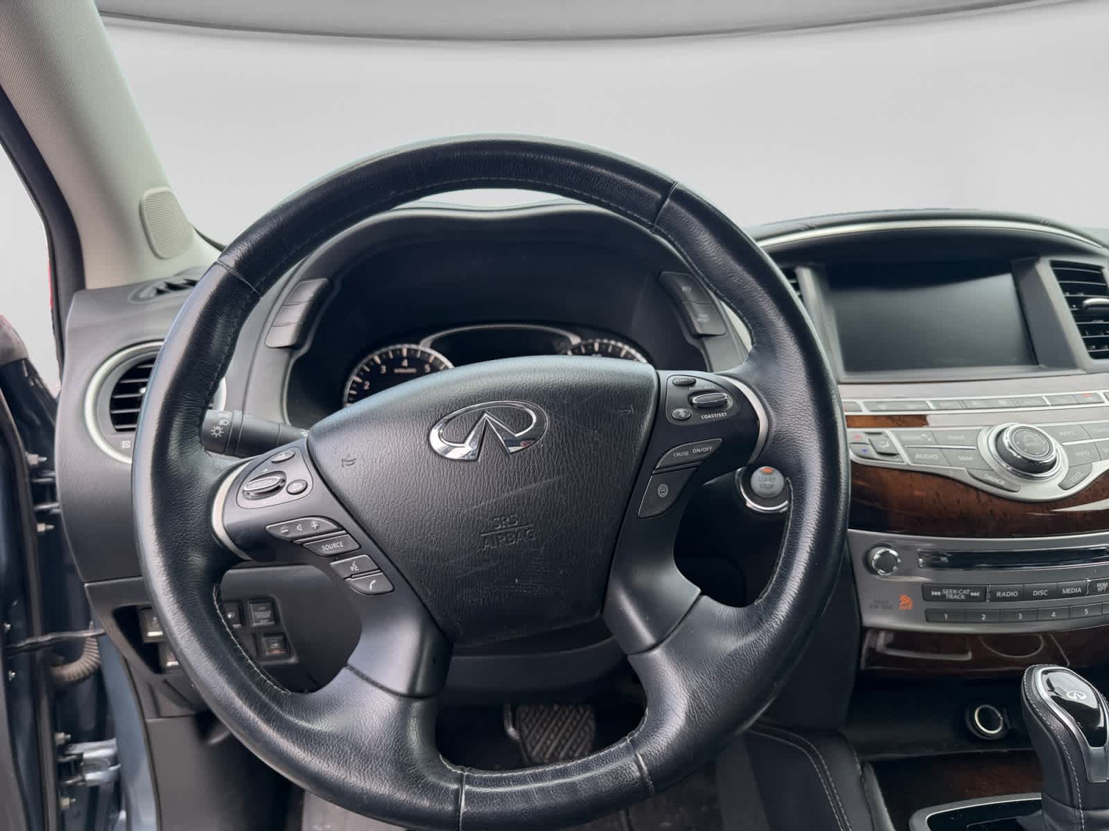 2017 INFINITI QX60 Base