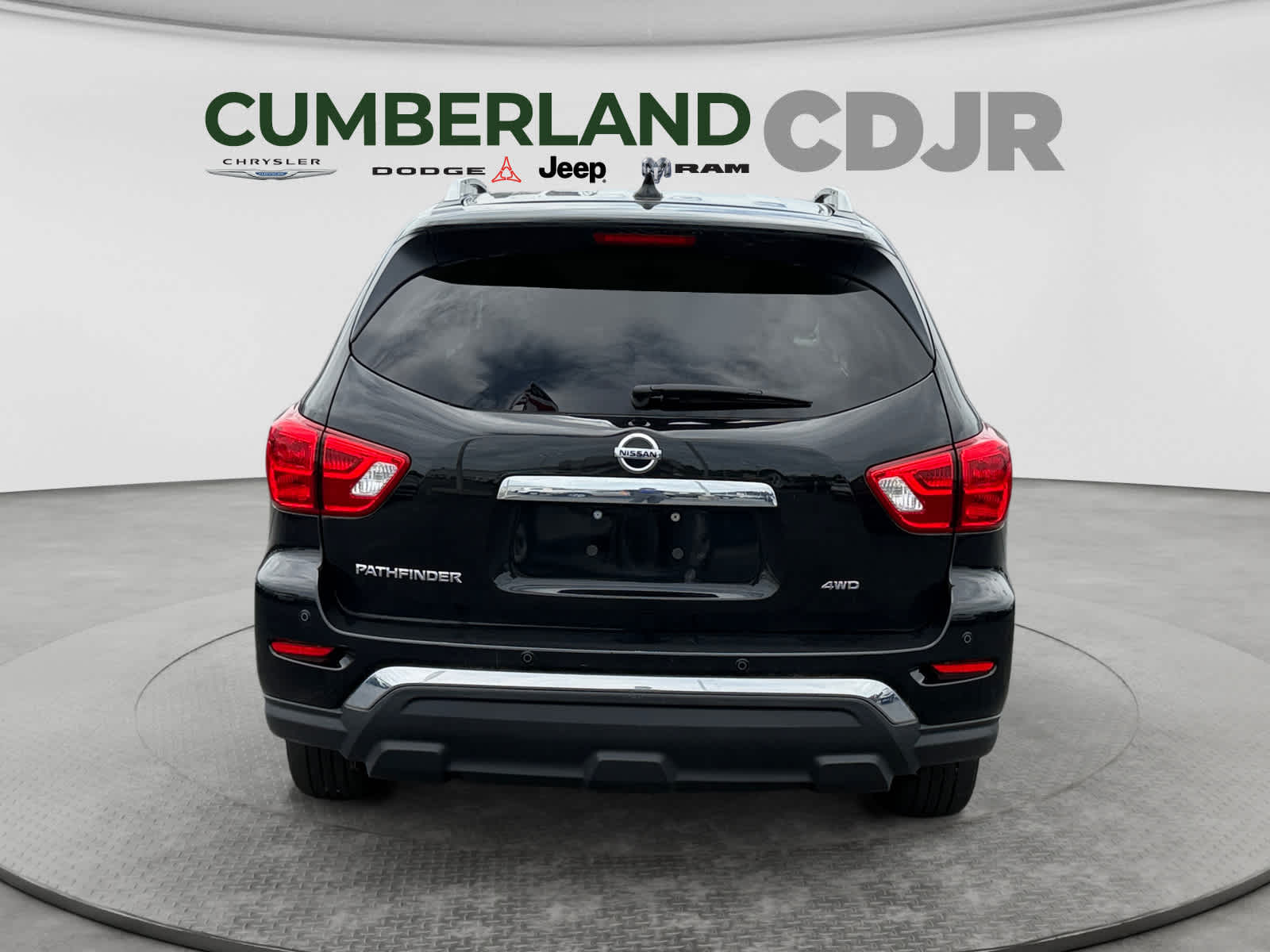 2020 Nissan Pathfinder S