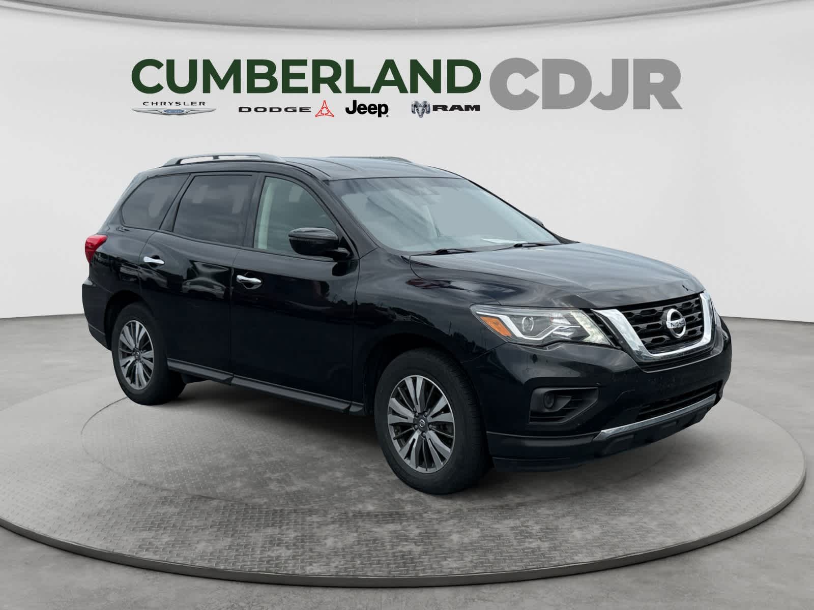 2020 Nissan Pathfinder S
