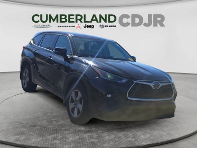 2022 Toyota Highlander LE