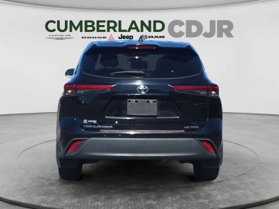 2022 Toyota Highlander LE