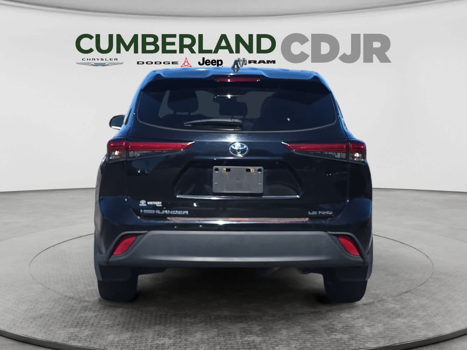 2022 Toyota Highlander LE