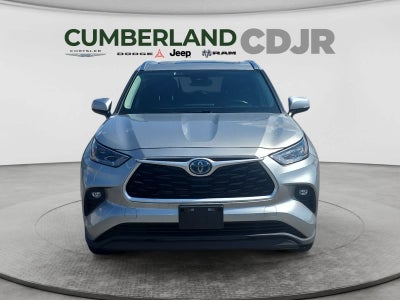 2021 Toyota Highlander Hybrid XLE