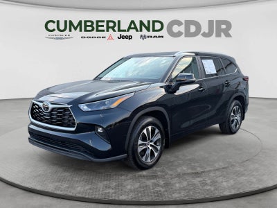 2024 Toyota Highlander XLE