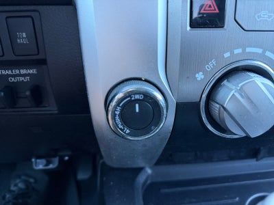 2016 Toyota Tundra SR5