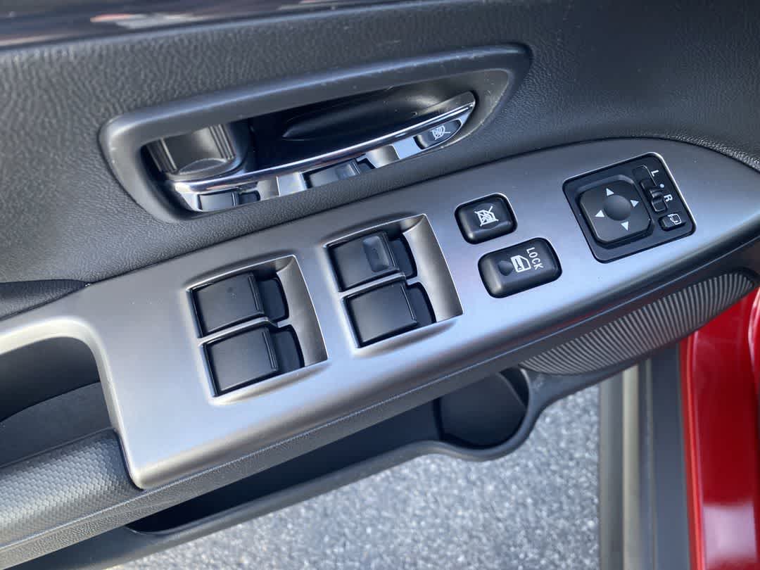 2024 Mitsubishi Outlander Sport SE