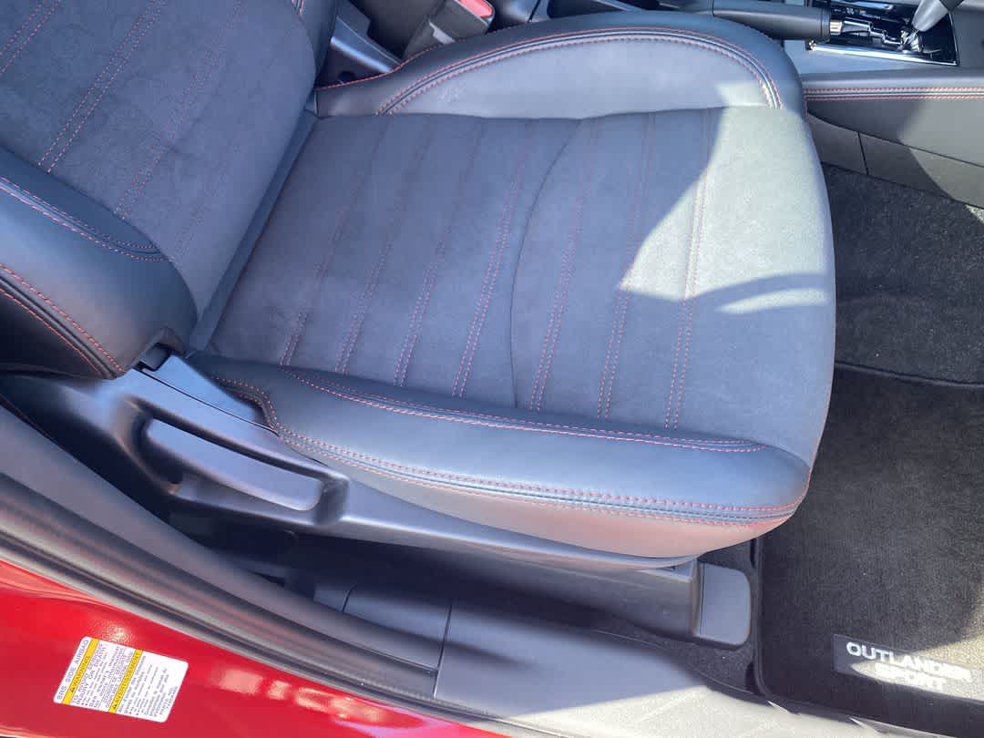 2024 Mitsubishi Outlander Sport SE